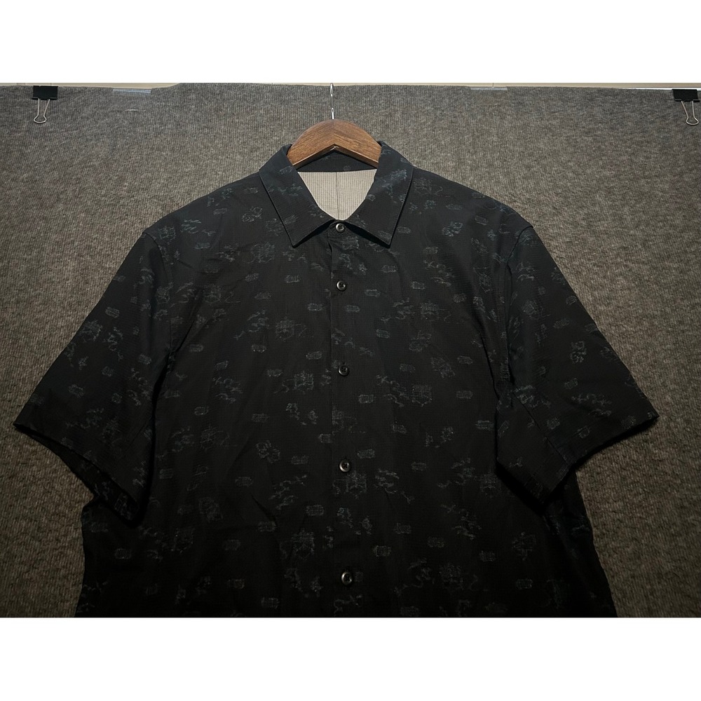 Lululemon airing shirt button up short sleeve performance lightweight black L